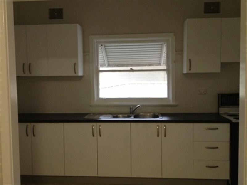 39 Torrens Street, Canley Heights NSW 2166