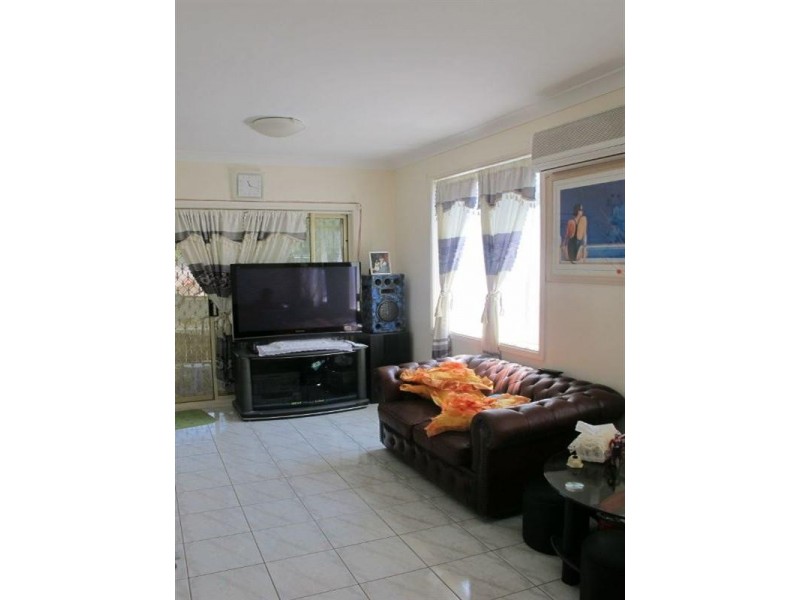 Canley Heights NSW 2166