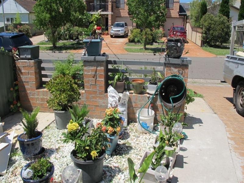 Canley Heights NSW 2166