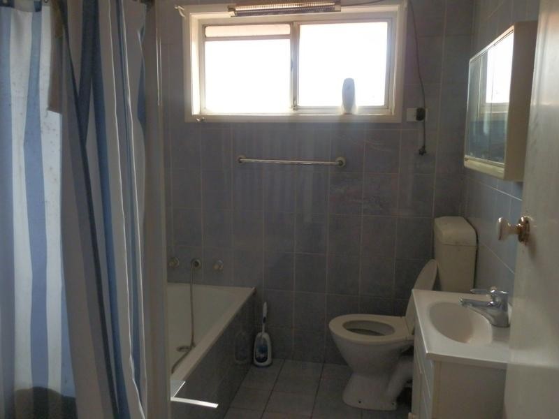 121 Chifley Street, Smithfield NSW 2164