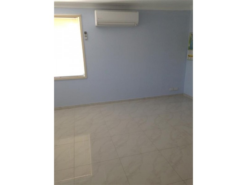 8 Cayley Place, Cabramatta West NSW 2166