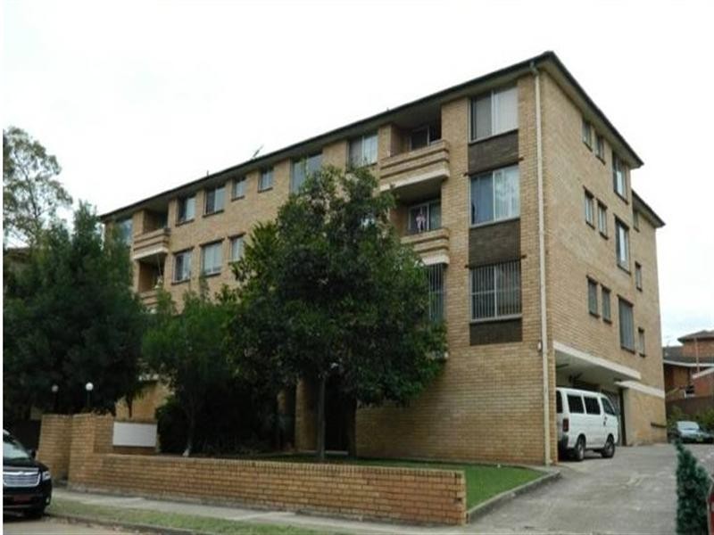 4/13 Speed Street, Liverpool NSW 2170