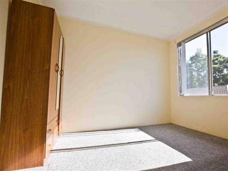 4/13 Speed Street, Liverpool NSW 2170