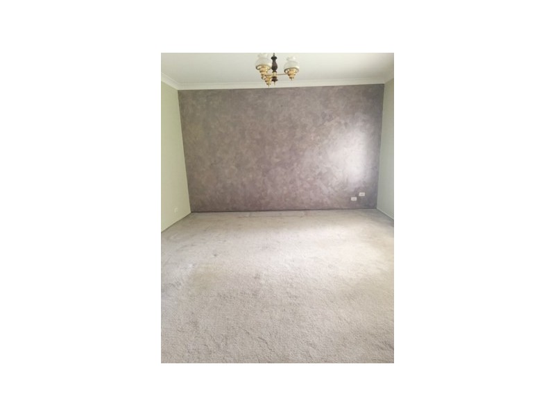 16 Shoalhaven Street, Wakeley NSW 2176