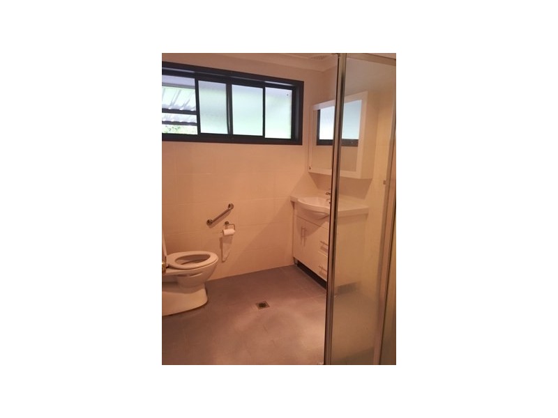 16 Shoalhaven Street, Wakeley NSW 2176