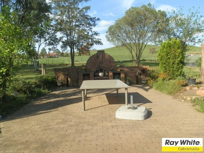 1096 Mamre Road, Mount Vernon NSW 2178