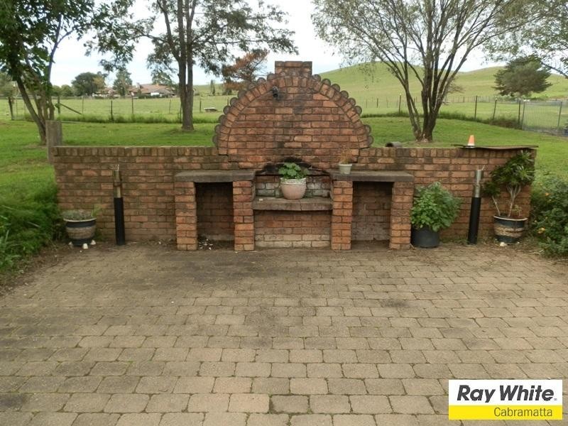 1096 Mamre Road, Mount Vernon NSW 2178