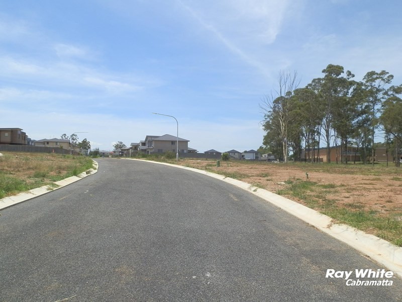 Lot 211 San Cristobal Drive, Green Valley NSW 2168