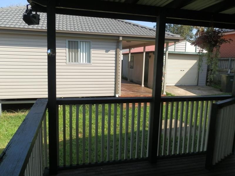 39 Neerini Avenue, Smithfield NSW 2164