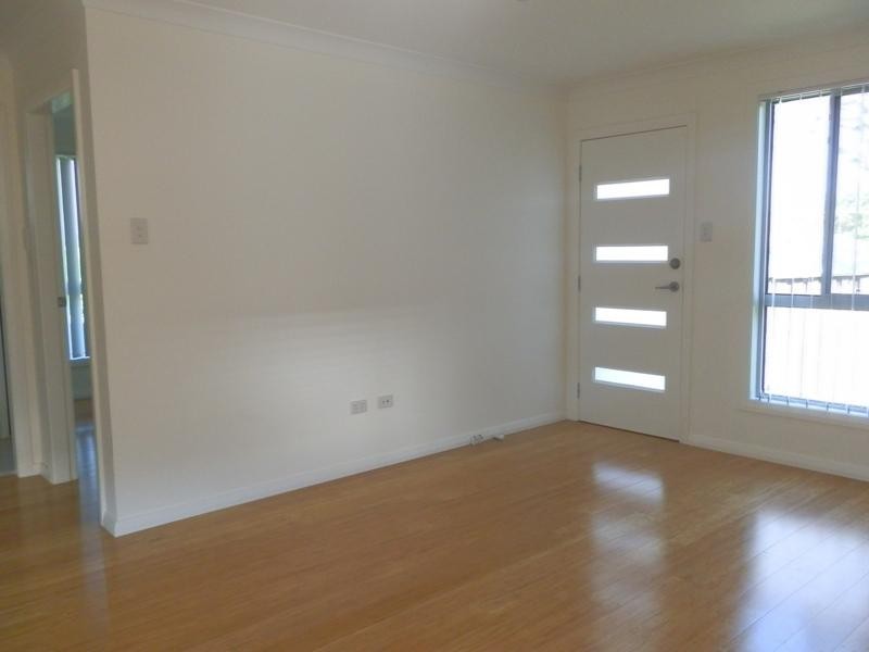 39 Neerini Avenue, Smithfield NSW 2164