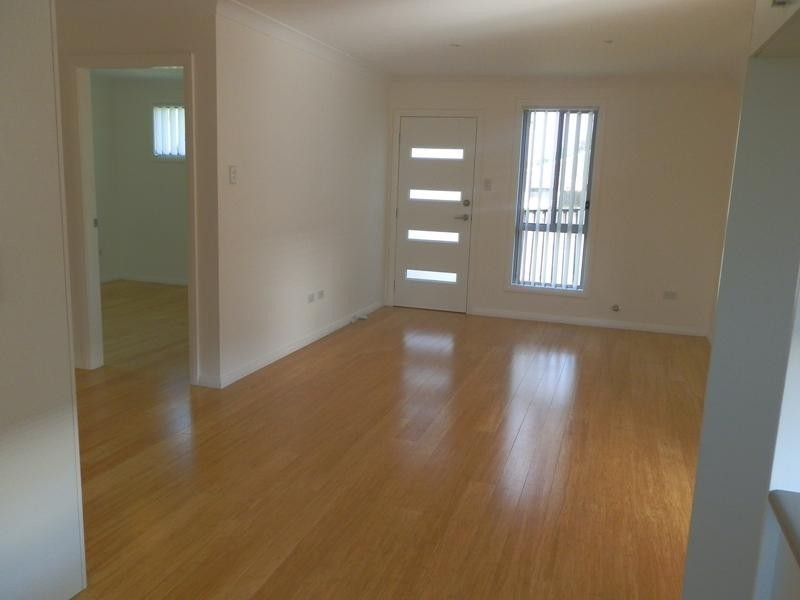 39 Neerini Avenue, Smithfield NSW 2164