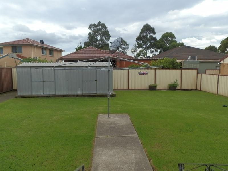 23 Wheatley Street, St Johns Park NSW 2176