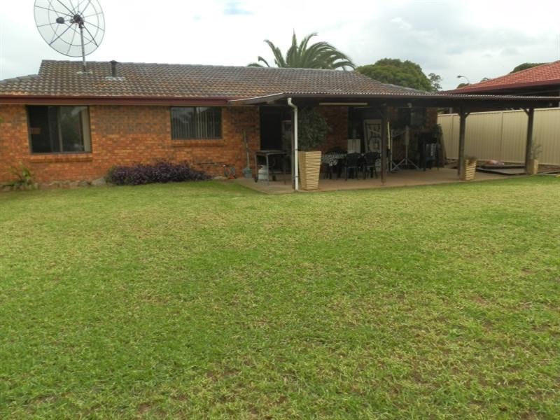 28 Kindee Avenue, Bonnyrigg NSW 2177