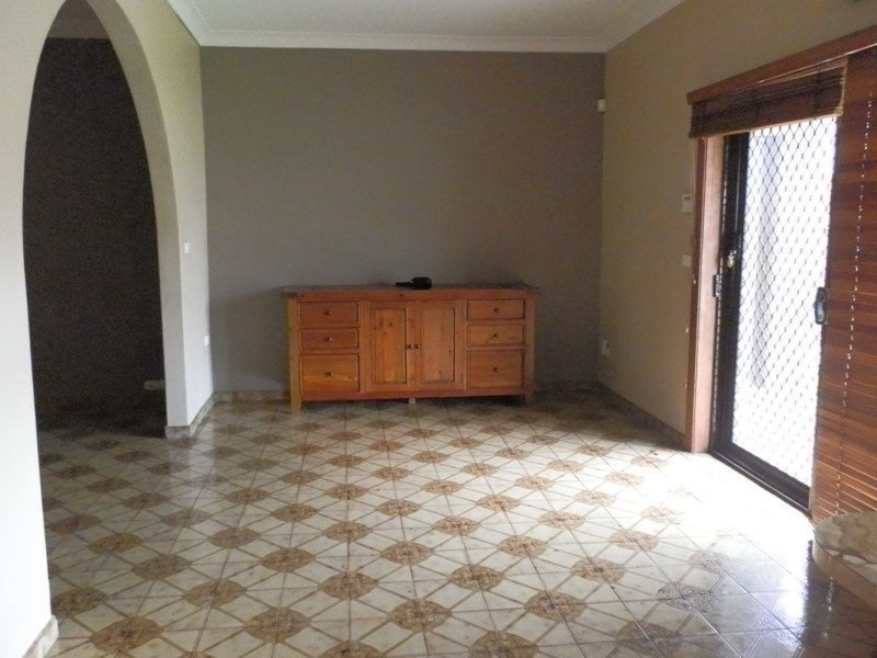 23 Wheatley Street, St Johns Park NSW 2176