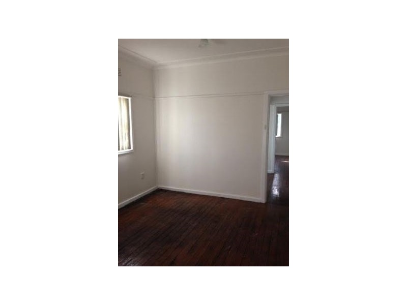 50 Hinkler Avenue, Warwick Farm NSW 2170