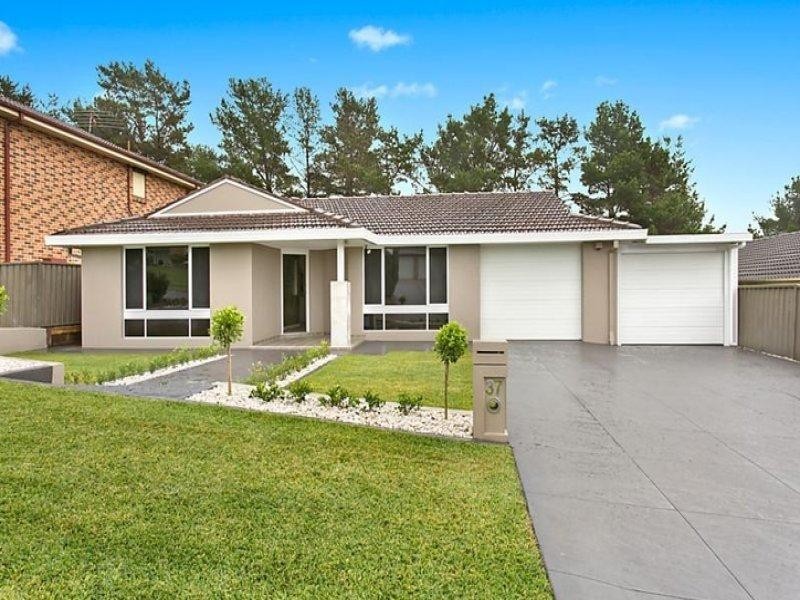 37 Darling Street, Abbotsbury NSW 2176