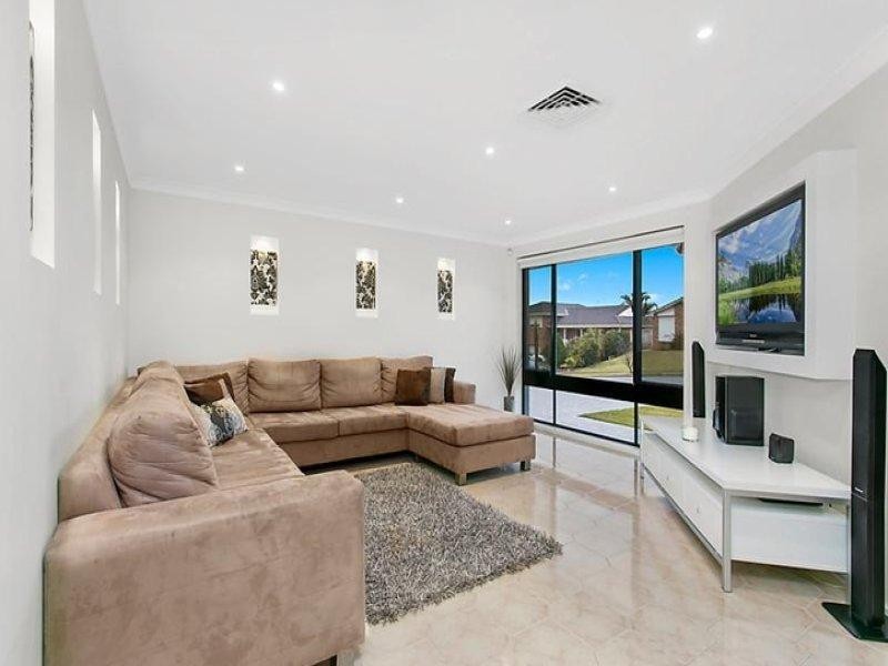 37 Darling Street, Abbotsbury NSW 2176
