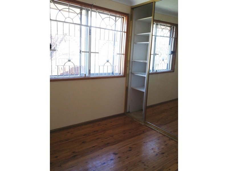 6 Codrington Street, Fairfield NSW 2165