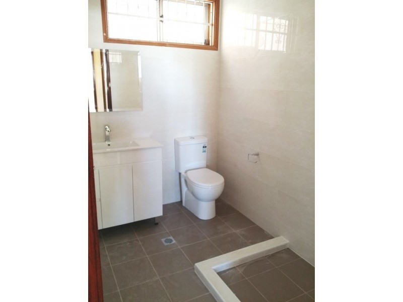 6 Codrington Street, Fairfield NSW 2165