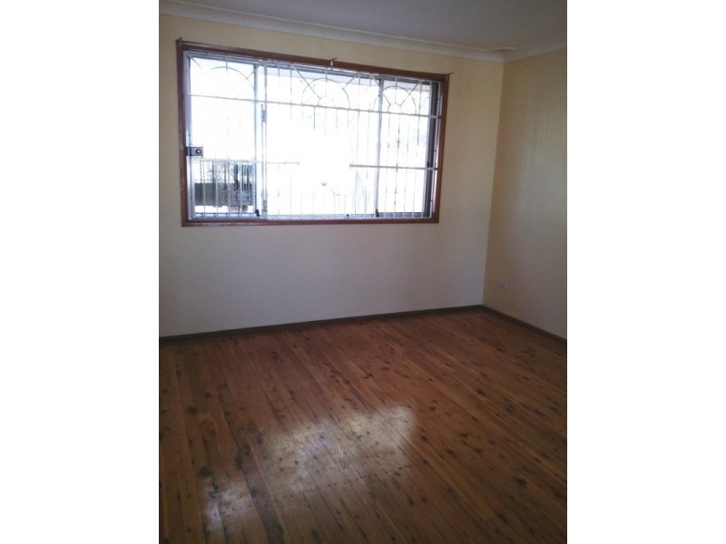 6 Codrington Street, Fairfield NSW 2165