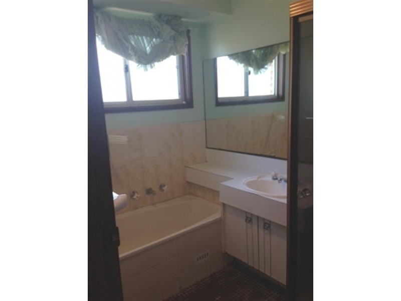 26 Burns Road, Wakeley NSW 2176