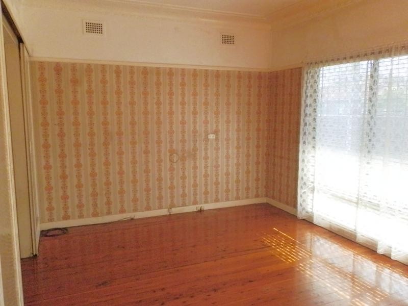 7 Premier Street, Canley Vale NSW 2166