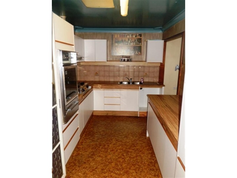 12 Vancouver Place, Fairfield West NSW 2165