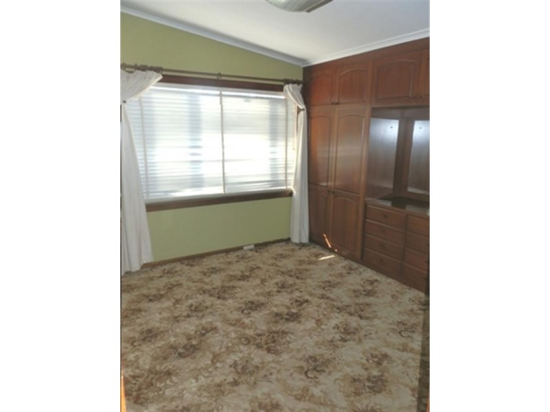 12 Vancouver Place, Fairfield West NSW 2165