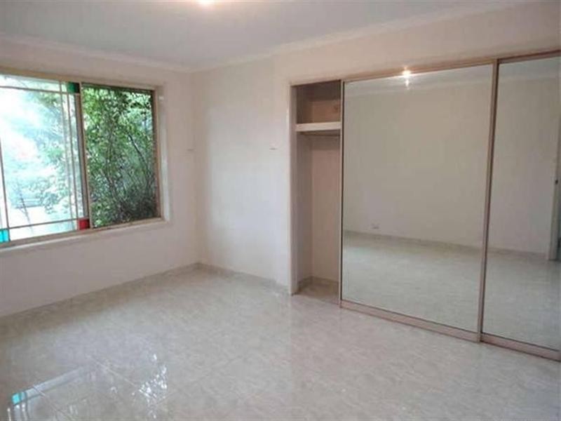 6 Hayman Avenue, Hinchinbrook NSW 2168