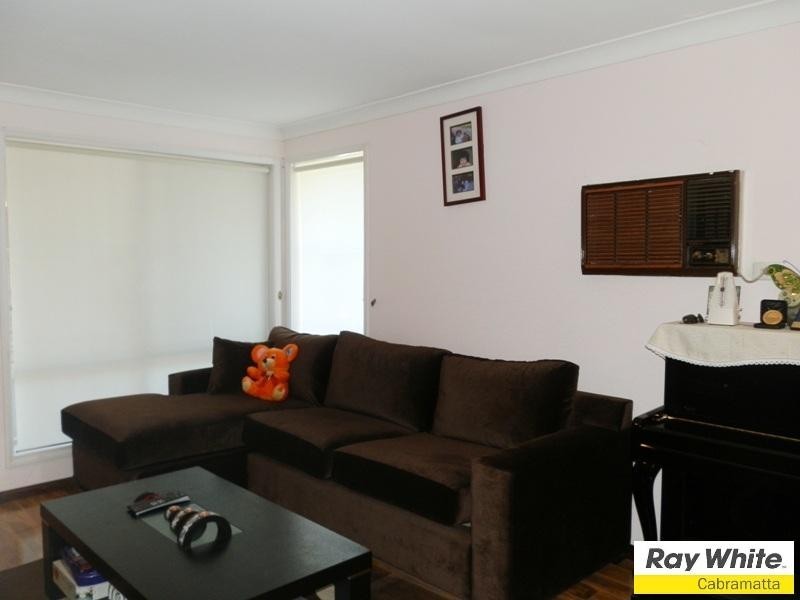 1/32 Sandringham Street, St Johns Park NSW 2176