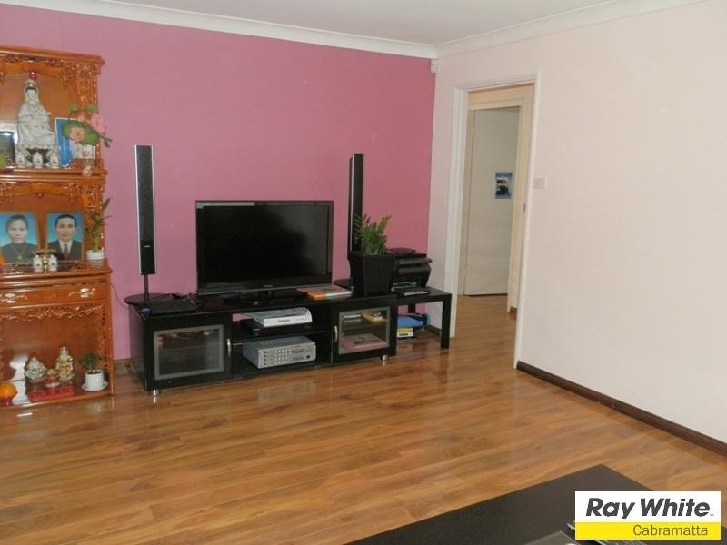 1/32 Sandringham Street, St Johns Park NSW 2176