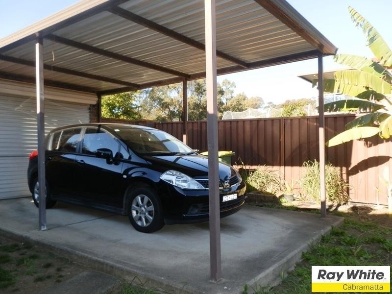 1/32 Sandringham Street, St Johns Park NSW 2176