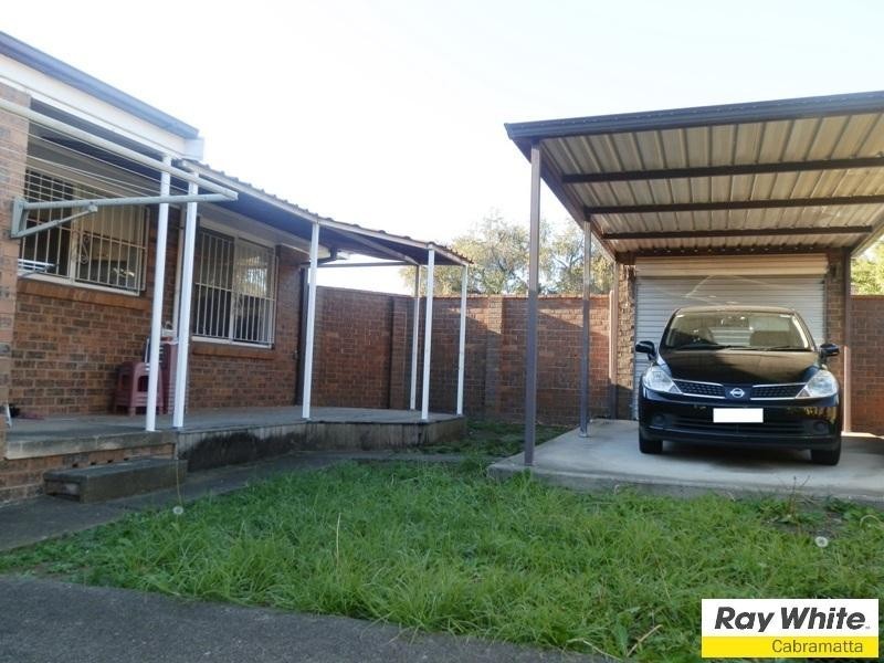1/32 Sandringham Street, St Johns Park NSW 2176