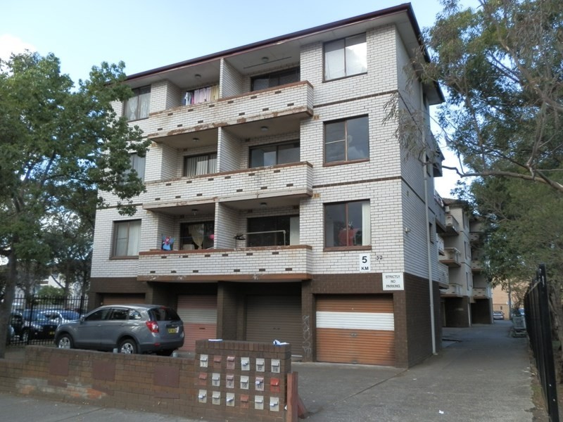 17/32 Park Road, Cabramatta NSW 2166