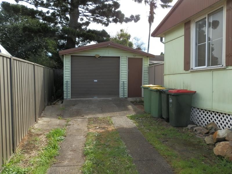 9 Barnet Place, Cabramatta West NSW 2166