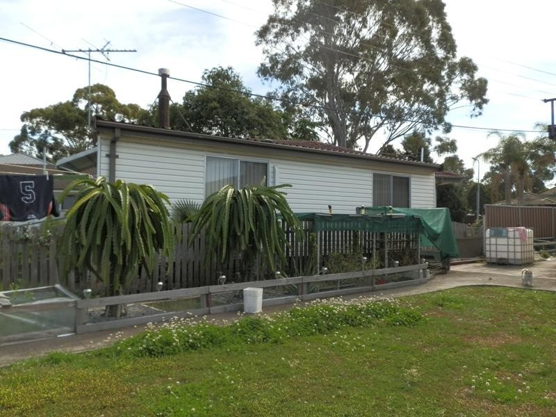 8 Lamont Place, Cartwright NSW 2168