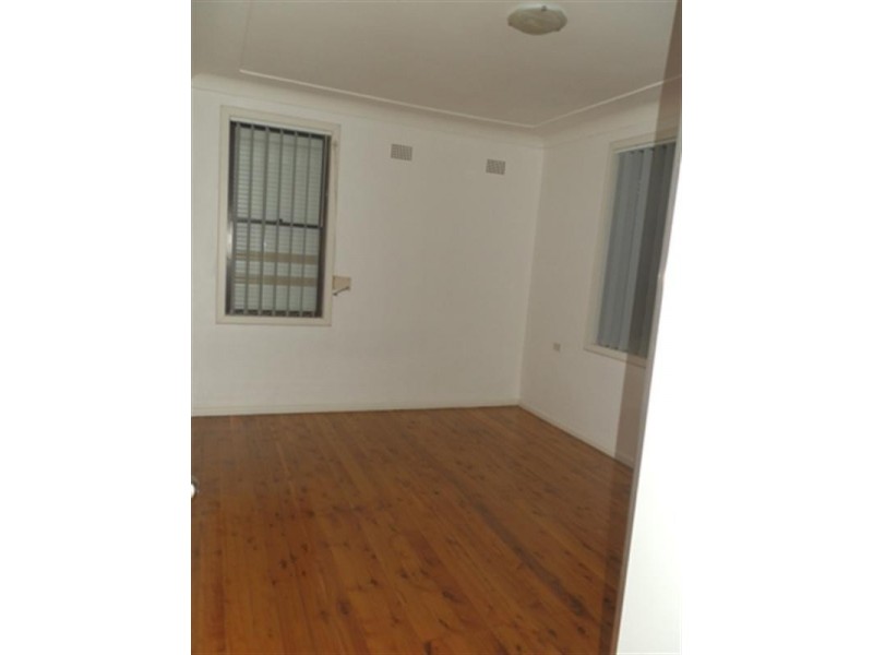 4 Amadio Place, Mount Pritchard NSW 2170