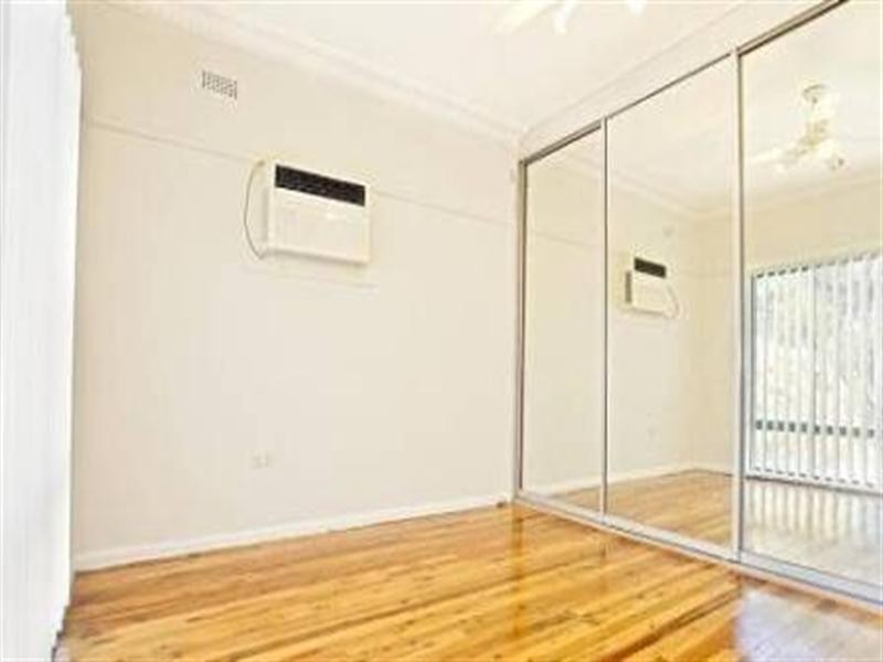 65 Anderson Avenue, Mount Pritchard NSW 2170