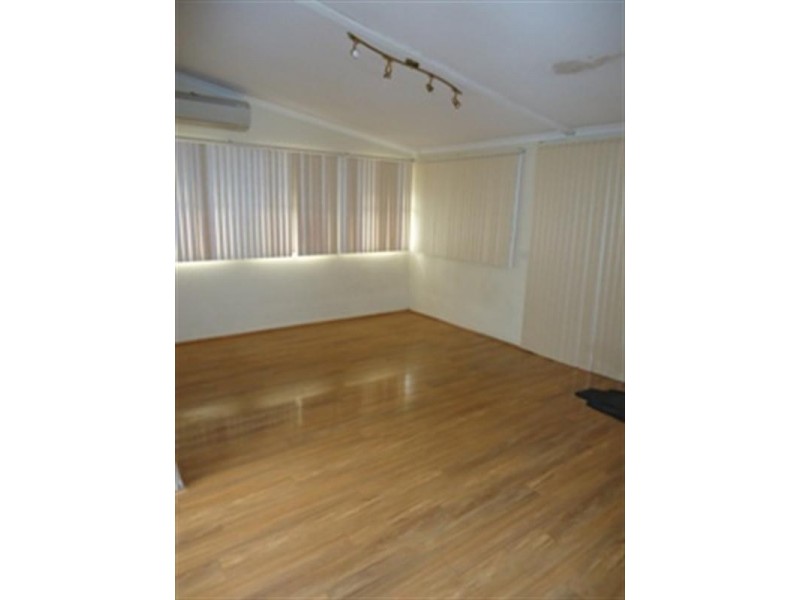 133 The Horsley Drive, Fairfield East NSW 2165