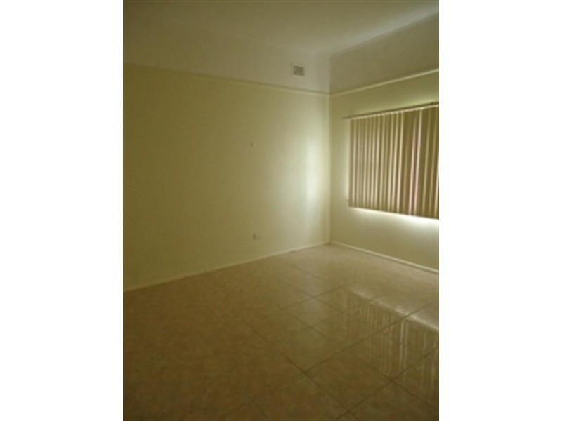 133 The Horsley Drive, Fairfield East NSW 2165