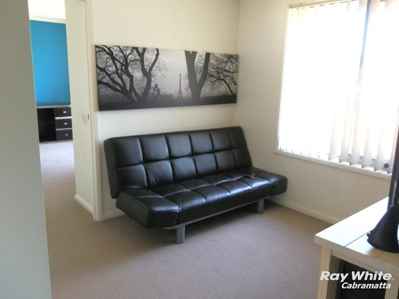 7 Newleaf Parade, Bonnyrigg NSW 2177