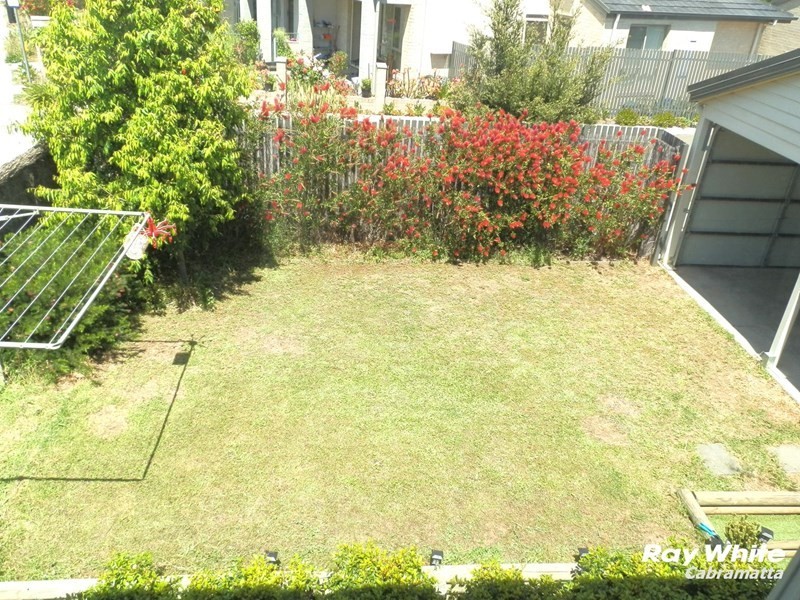 7 Newleaf Parade, Bonnyrigg NSW 2177