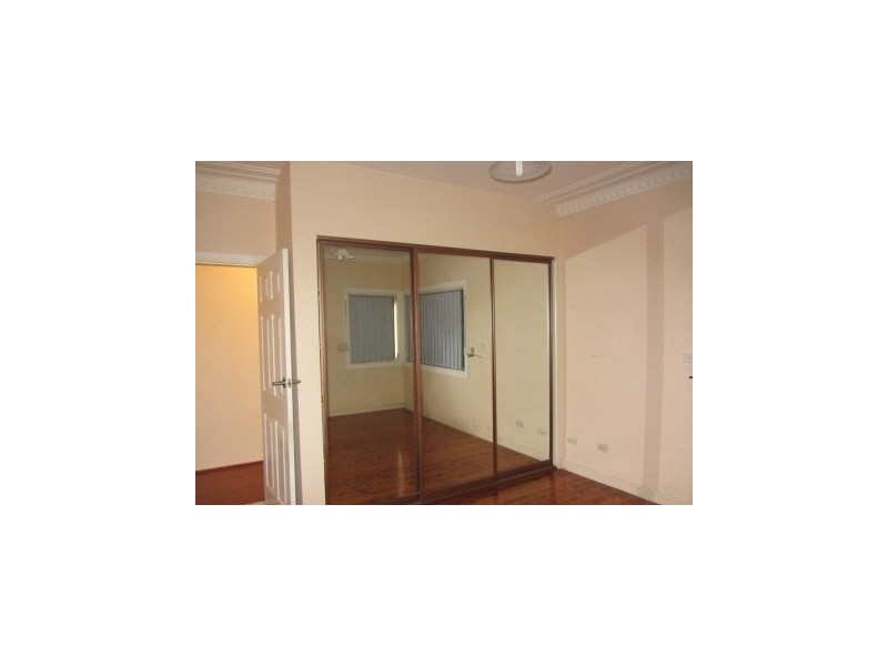 520 Smithfield Road, Prairiewood NSW 2176