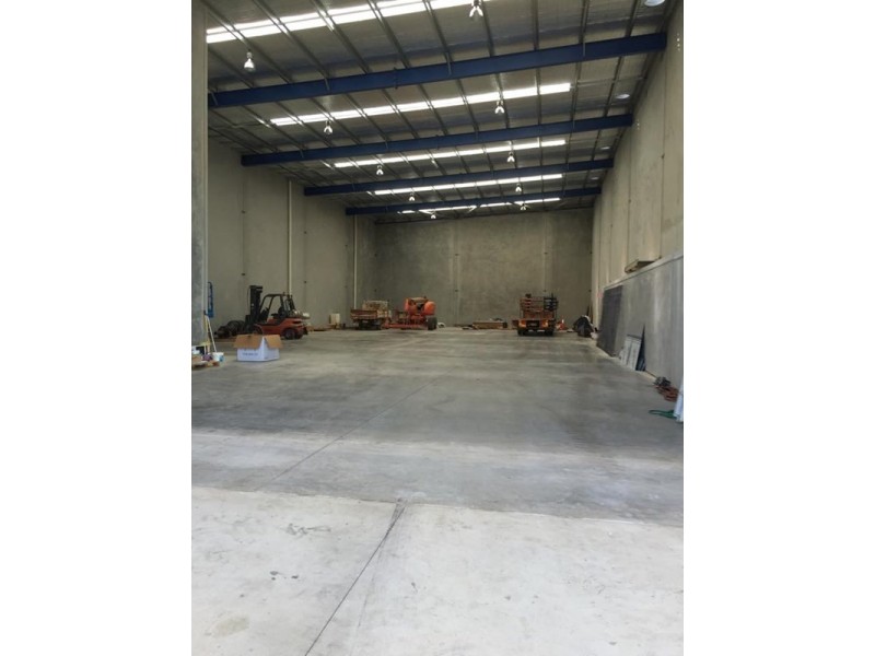 1 and 2/32 Bluett Street, Smeaton Grange NSW 2567