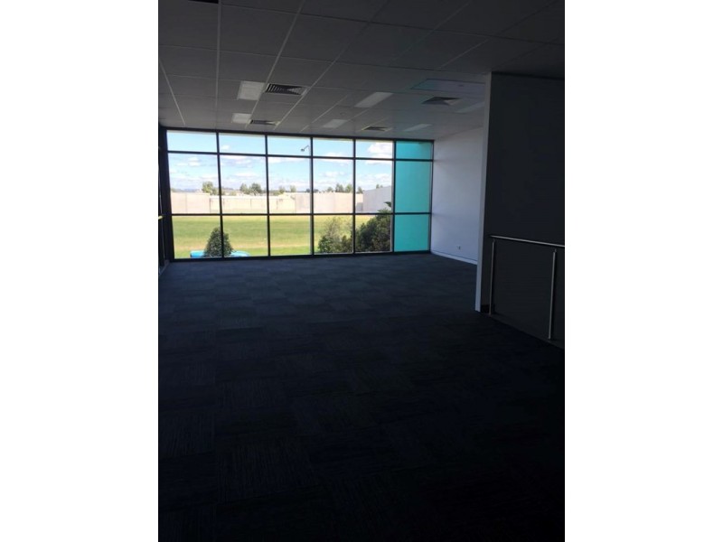 1 and 2/32 Bluett Street, Smeaton Grange NSW 2567