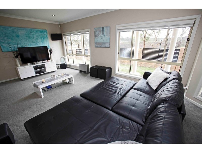 28 Tudor Crescent, Cecil Hills NSW 2171