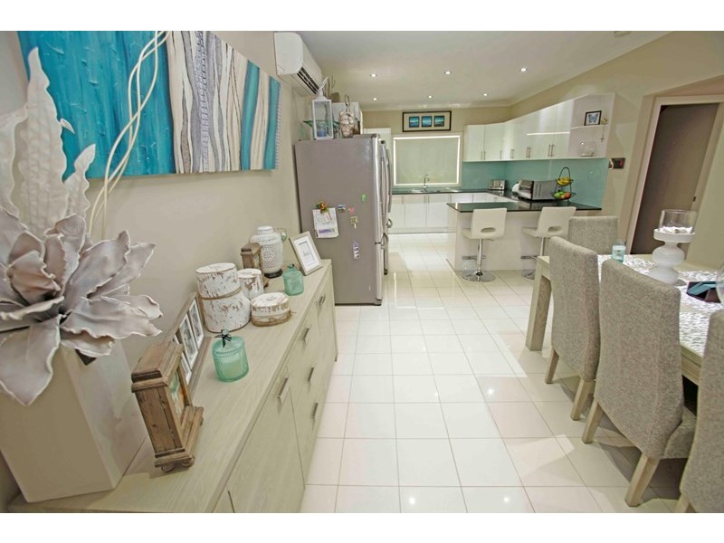 28 Tudor Crescent, Cecil Hills NSW 2171