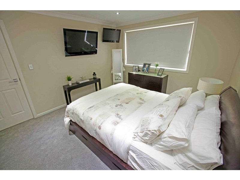 28 Tudor Crescent, Cecil Hills NSW 2171