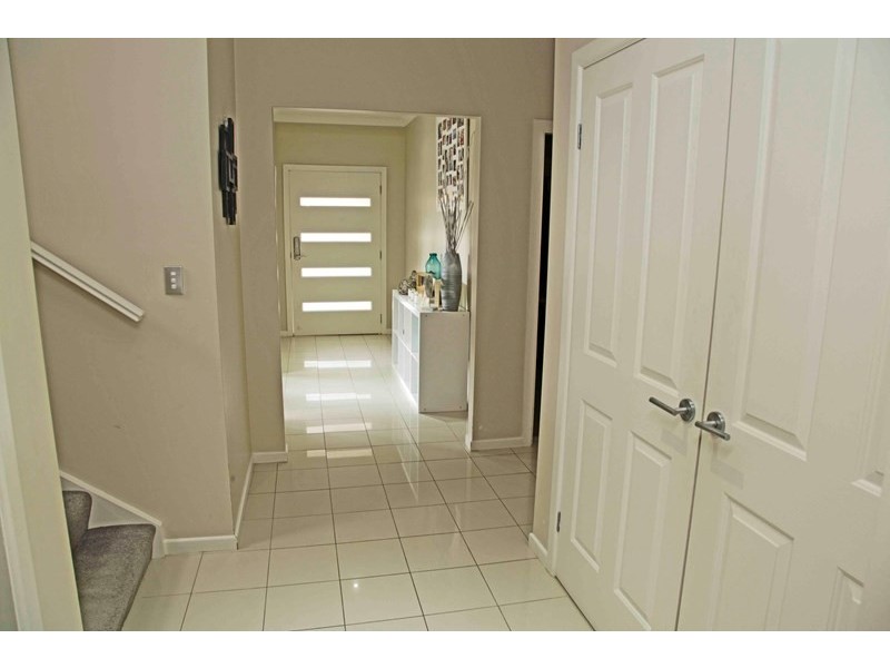 28 Tudor Crescent, Cecil Hills NSW 2171