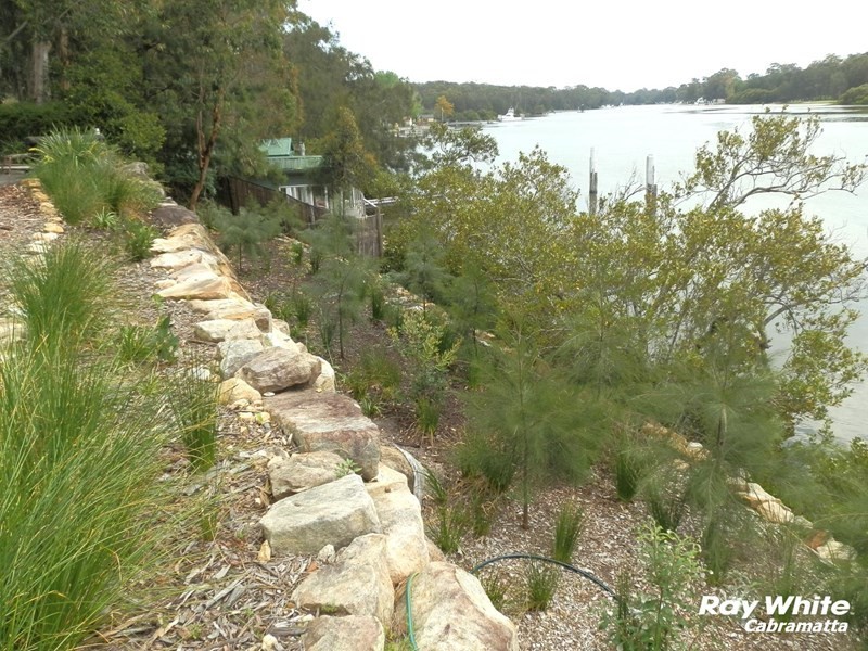 26B St George Crescent, Sandy Point NSW 2172
